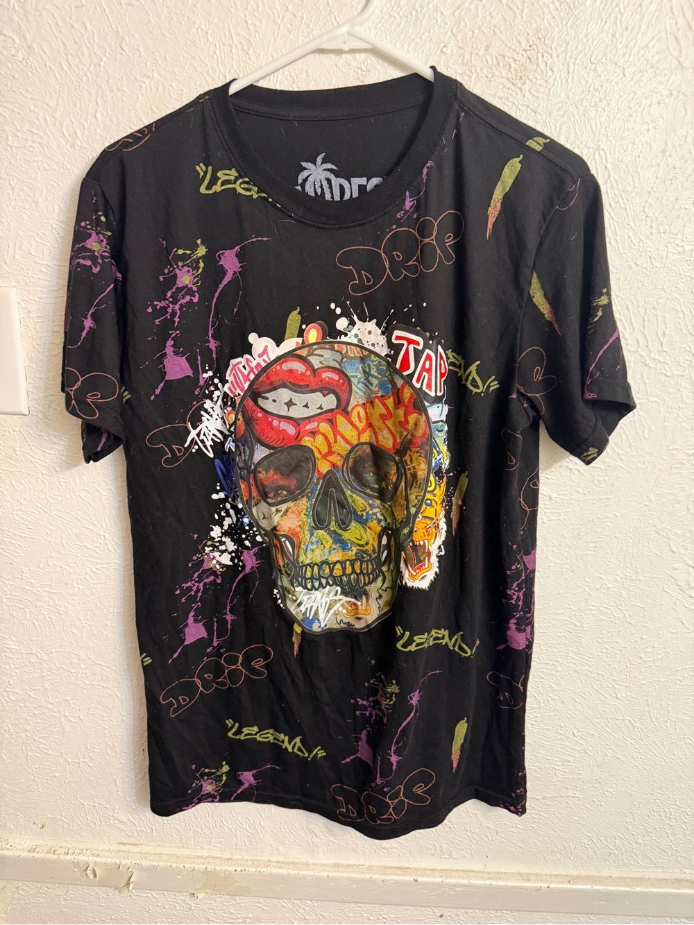 Vibe Skull Graphic Tee